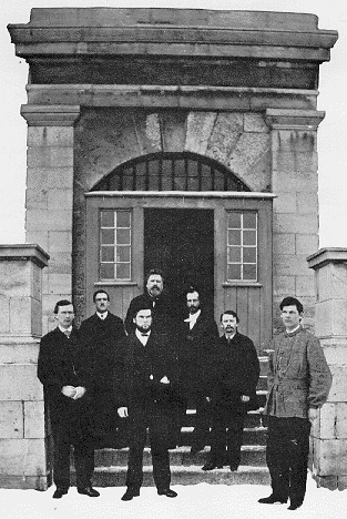 Confederates (after raid on St. Albans, Vermont) outside the Montreal jail, 1864.