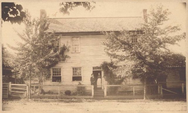 Building in Kingston used briefly as Tennessee’s state capitol in 1807, photographed in 1889