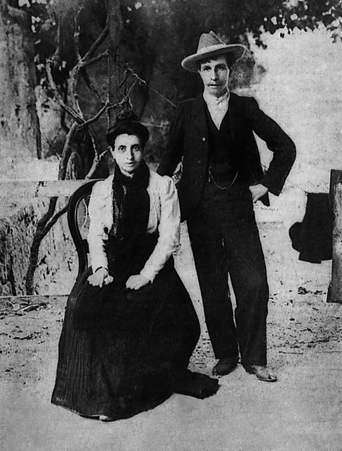 Marcela Gracia Ibeas and Elisa Sánchez Loriga after their arrest