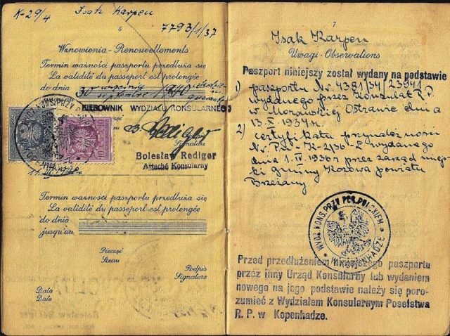 Polish passport used in Denmark up to March 1940. The Jewish holder escaped to Sweden during the war. Photo by Huddyhuddy -CC BY-SA 4.0