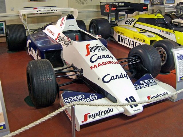 Senna’s Toleman TG184 from 1984 on display in the Donington Grand Prix Collection. John Chapman (Pyrope) CC BY-SA 3.0