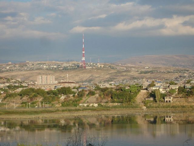 Yerevan Lake. Photo by I, Bouarf CC BY-SA 3.0