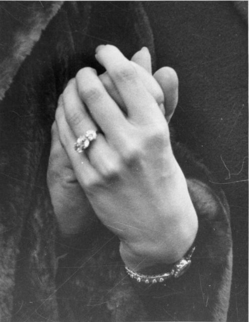 A close-up of Princess Margaretha’s engagement ring.