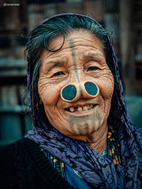 The name of the nose plugs is ‘yaping hurlo’ in the local language. Photo by Omar Reda