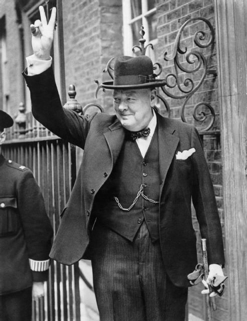 Winston Churchill giving his famous ‘V’ sign, May 1943.