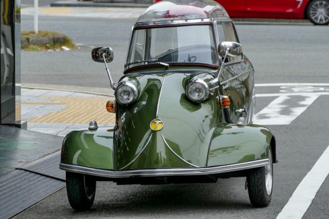 As good as new, a green-painted stunning-looking KR200 model, Photo by Jin Kemoole, CC BY 2.0