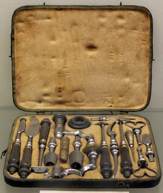 Trepanation instruments, 18th century. Germanic National Museum in Nuremberg. Photo by Anagoria CC By 3.0