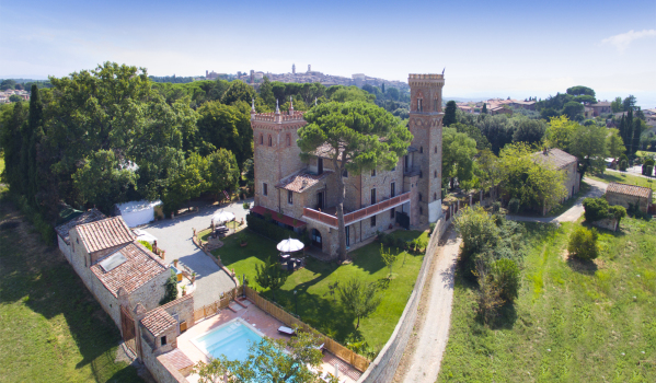 Eight-bedroom castle in Perugia, Umbria, Italy. Photo by Zoopla/ Lionard Srl