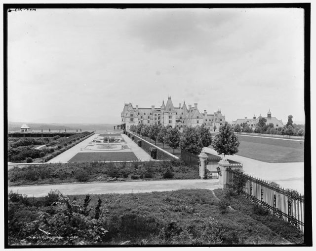 Biltmore House, with the Biltmore gardens, 1902.
