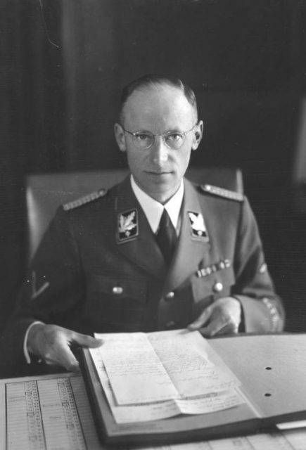 Herbert Backe in 1942. Photo by Bundesarchiv, Bild 183-J02034 – CC-BY-SA 3.0