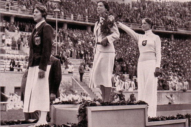 Ilka Elek was the champion of the Olympics in Berlin (1936) Helene Mayer won the second place.