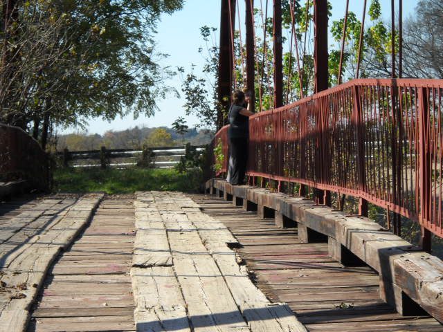 Old Alton bridge. Photo by Ron CC BY 2.0