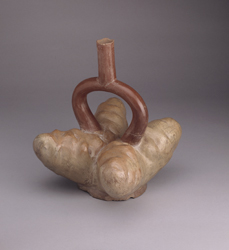 Potato ceramic from the Moche culture. (Larco Museum Collection) Photo by Pattych CC BY-SA 3.0