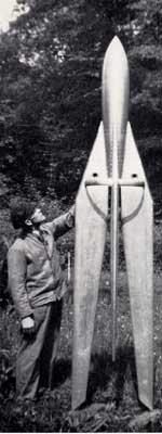 Reinhold Tiling beside one of his rockets.