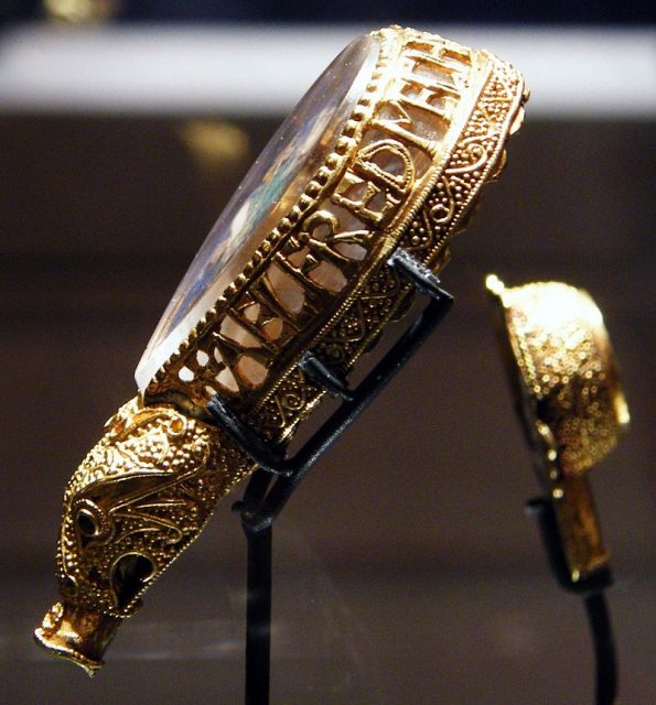 The Alfred Jewel, a piece of 9th century Anglo-Saxon jewelry in the Ashmolean Museum, Oxford. Photo by RIchard M Buck CC BY SA 3.0