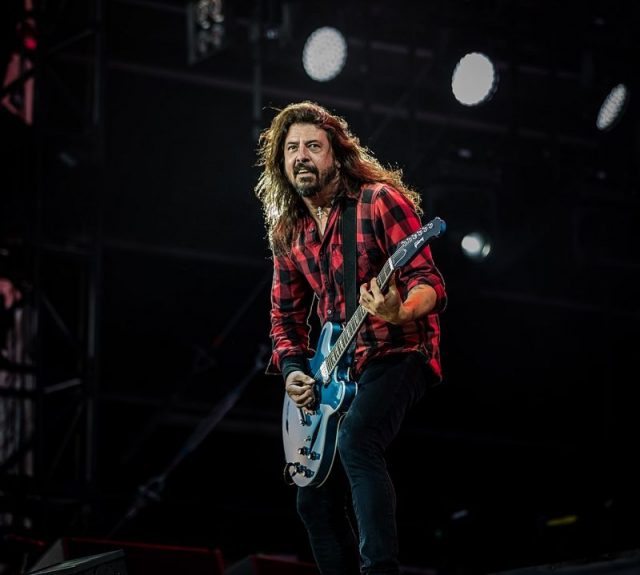 Dave Grohl performing at Rock am Ring 2018. Photo by Andreas Lawen, Fotandi CC BY-SA 4.0