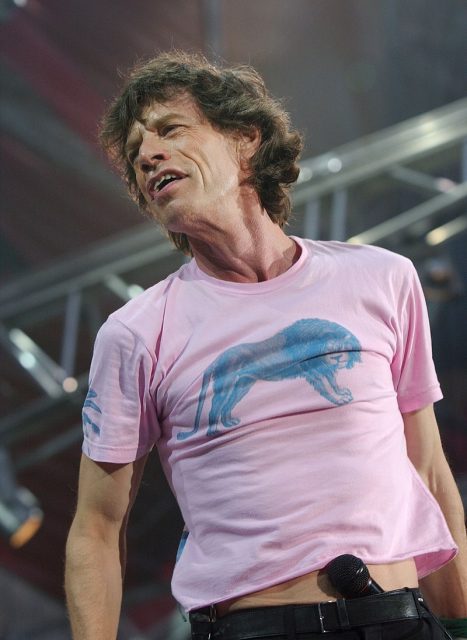 Mick Jagger – The Rolling Stones live at San Siro Stadium, Milan, Italy, June 10, 2003. Photo by Kronos CC BY-SA 3.0