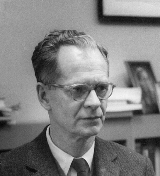 B.F. Skinner at the Harvard Psychology Department, c. 1950. Photo by Silly rabbit CC BY 3.0