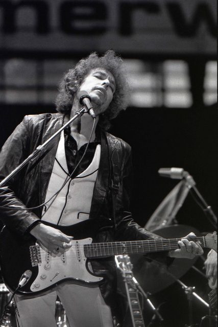 Dylan performing in the Feyenoord Football Club Stadium, Rotterdam, June 23, 1978. Photo by Chris Hakkens CC BY-SA 2.0