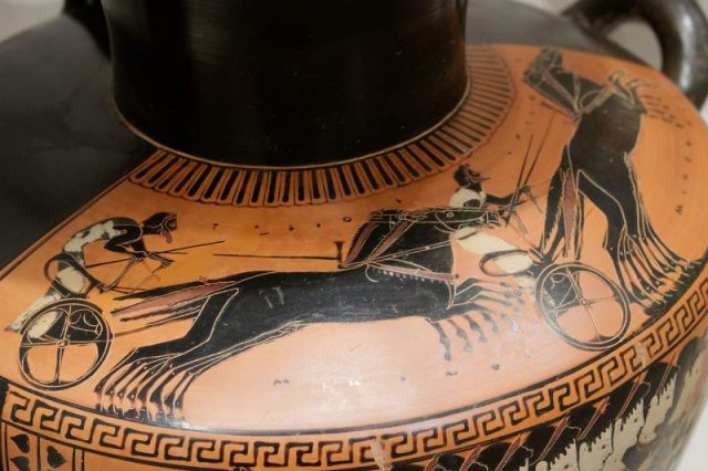 Chariot race. Shoulder of an Attic black-figure hydria. Photo by Priam Painter – Marie-Lan Nguyen CC BY 2.5