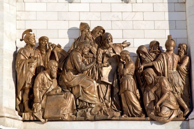 King David and young Solomon, the haut-relief on the wall of the temple of Christ the Savior in Moscow.
