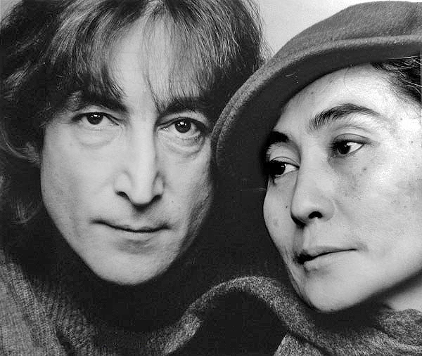 Lennon and Ono in 1980, shortly before his murder. Photo by Jack Mitchell CC BY-SA 4.0