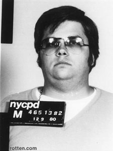 Mark David Chapman. Photo by Brooklein (Müzakirə | Fəaliyyətlər) CC BY SA 3.0