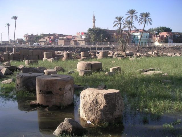 Ruins of the ancient Egyptian city of Memphis.