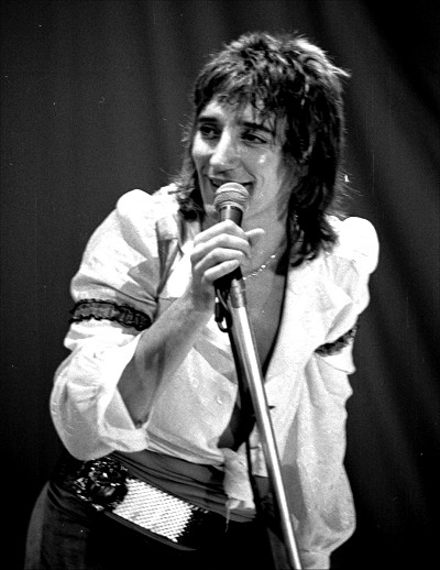 Rod Stewart, Ekeberghallen, Oslo, Norway. Photo by Helge Øverås CC BY 2.5