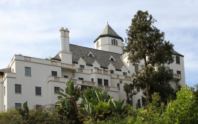 Chateau Marmont, Hollywood. Photo by Tony Hisgett CC BY 2.0