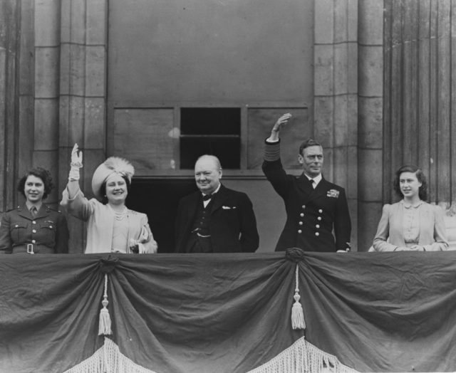 The royal family on the balcony