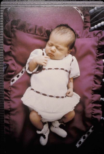 1980 – FILE PHOTO TAKEN IN 1980 – LINDY CHAMBERLAIN’S BABY AZARIA WHO WAS TAKEN BY A DINGO WHILE THE FAMILY WAS ON A HOLIDAY NEAR AYERS ROCK ON 17 AUGUST 1980. (photo by Getty Images)