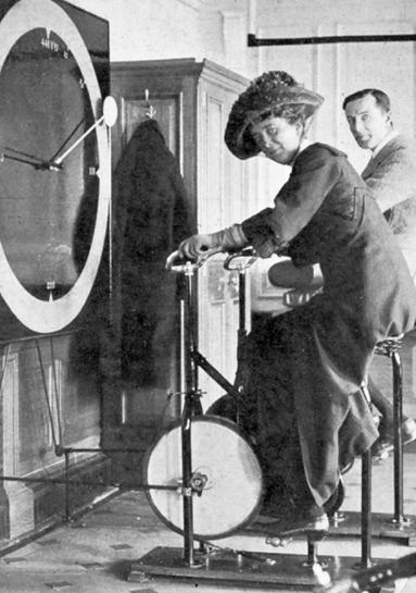 Lawrence Beesley in the Gymnastics Room of the RMS Titanic. Lawrence Beesley (born December 31, 1877 — died February 14, 1967), was an English teacher, journalist and author who was a survivor of the sinking of the RMS Titanic. He was born in Wirksworth, Derbyshire.