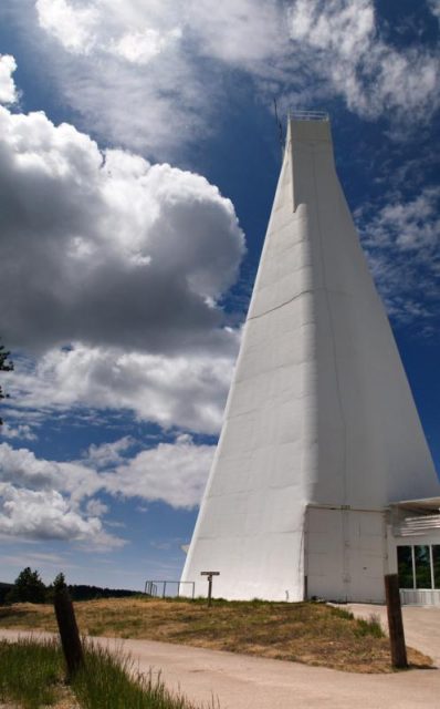 National Solar Observatory, Sacramento Peak, New Mexico, USA. Photo by Jöshua Barnett CC BY 2.0