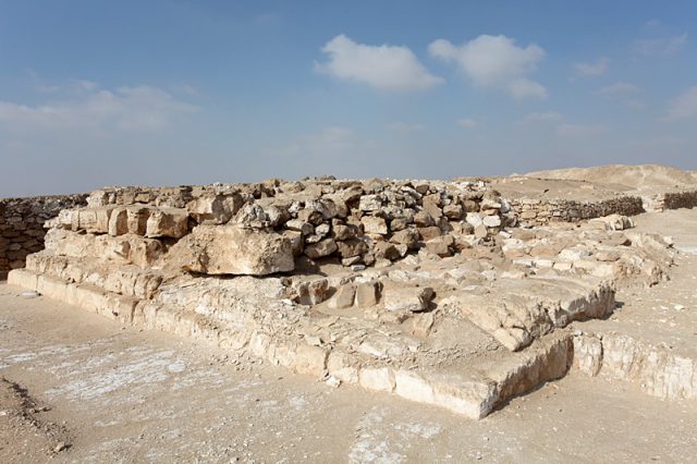 North-east corner of the Queens or Cult Pyramid, Djedefre pyramid, Abu Rawash, Egypt. Photo by Roland Unger CC BY-SA 3.0