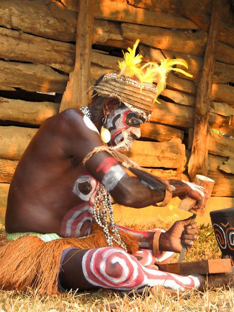 An Asmat woodcarver. Photo by Edi Wibowo CC BY-SA 3.0