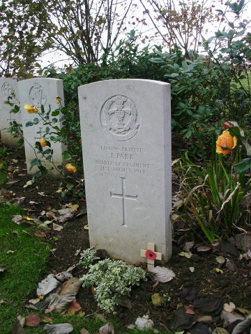 The grave of John Parr in St Symphorien cemetery. Photo by Simon at webmatters.net CC BY SA 2.5
