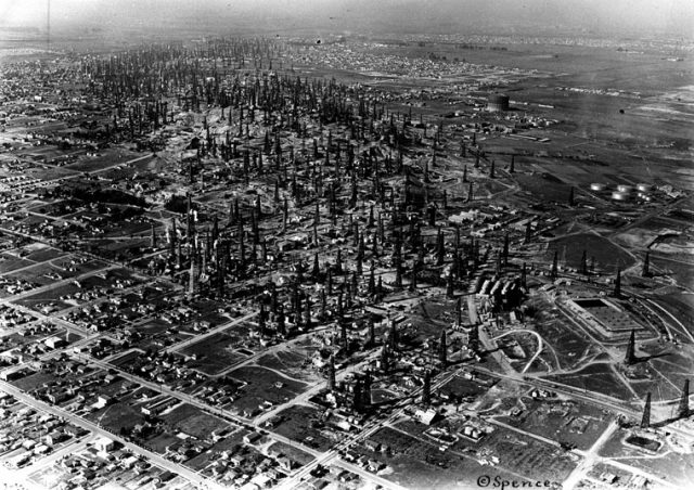 Signal Hill oil field aerial view, 1930.