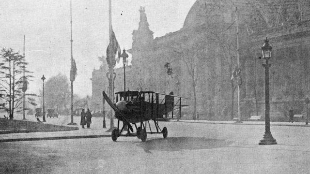 Tampier Avion-Automobile in Paris. L’Aéronautique, December, 1922