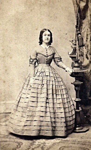 Photo of a girl in a elaborate dress
