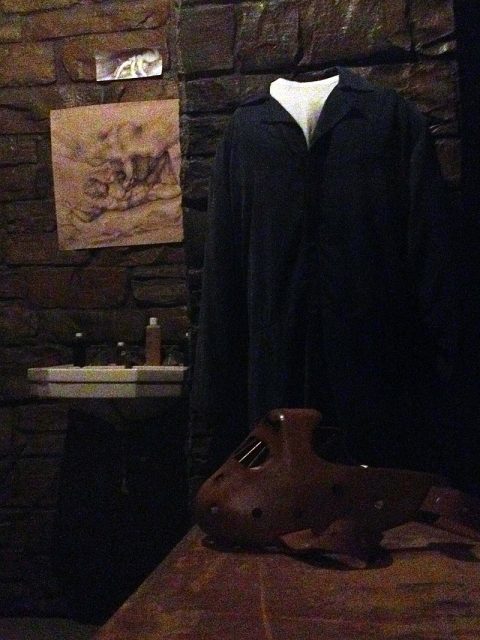 Reproduction of the Hannibal Lecter’s prison cell from the film The Silence of the Lambs, Dungeon of Doom exhibition, The Hollywood Museum, 1660 N. Highland Ave (at Hollywood Blvd), Hollywood, California, USA. Photo by Courtney “Coco” Mault CC-BY 2.0