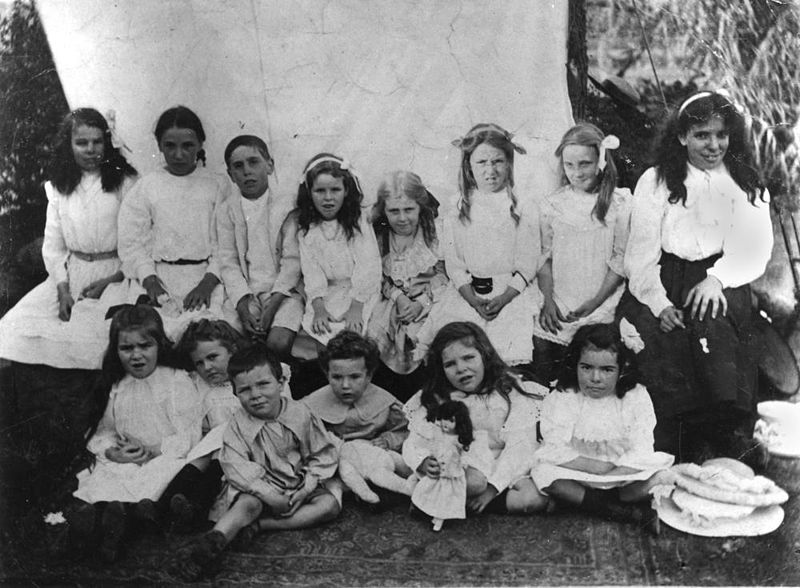 The Woman who Holds the Unbelievable Record for Having the Most ...