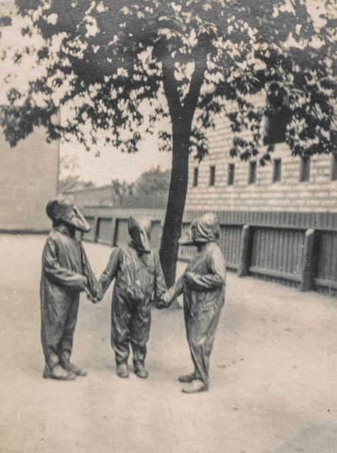 Children in costume, dressed up as rats, 1908. Photo by SimpleInsomnia FLickr CC BY 2.0