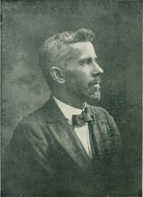 Edward. L. Gardner, member of theosophical society in London, in the 1922 book ‘The Coming of the Fairies’ by Sir Arthur Conan Doyle.