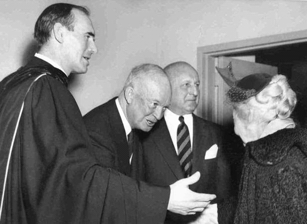 George MacPherson Docherty (left) and President Eisenhower (second from left) on the morning of February 7, 1954, at the New York Avenue Presbyterian Church.