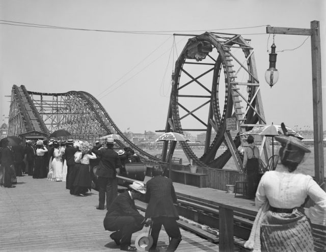 Looping the Loop, Atlantic City, New Jersey, USA, 1900.