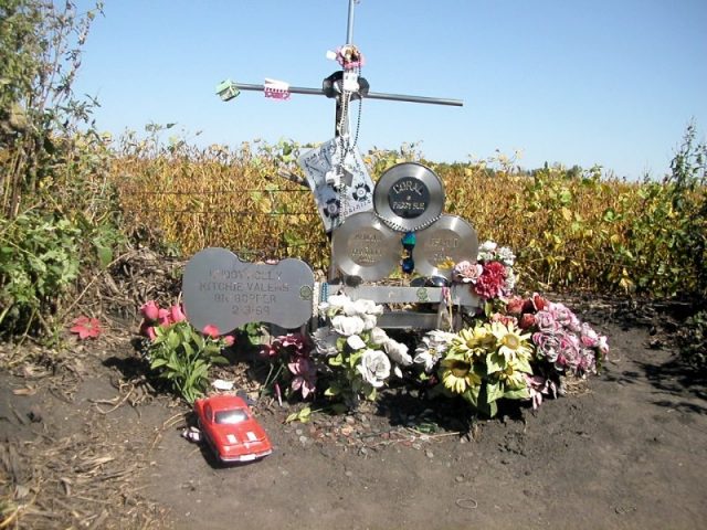 Monument to Buddy Holly, Richie Valens, and J.P. Richardson (“The Big Bopper”) located approximately 8 miles north of Clear Lake, Iowa.