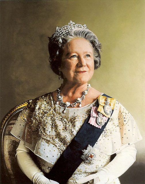Portrait of Her Majesty Queen Elizabeth The Queen Mother painted by Richard Stone in 1986.