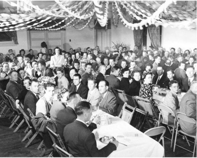 Retirement dinner in Alcatraz.