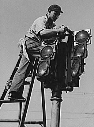The installation of a traffic signal in San Diego in December 1940
